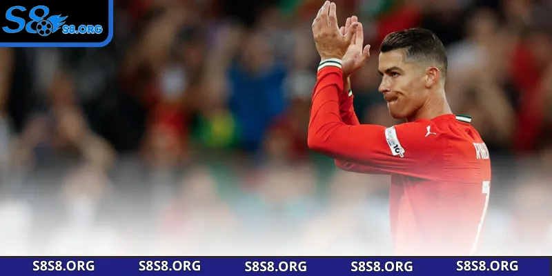 Các dấu mốc vĩ đại trong sự nghiệp siêu sao Cristiano Ronaldo
